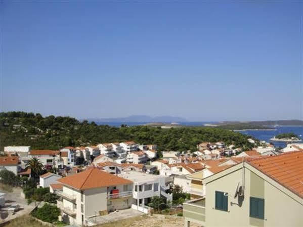 Apartments Mazuran Hvar Town Kültér fotó