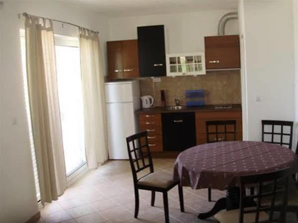 Apartments Mazuran Hvar Town Kültér fotó